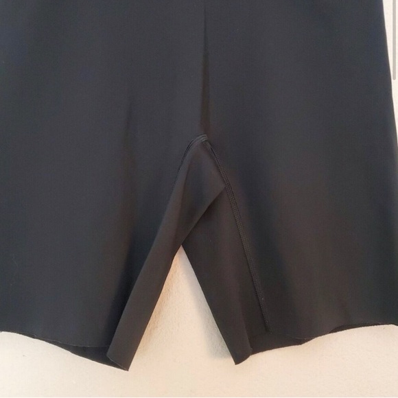 Aerie Offline Goals Hi-Rise Bike Shorts - Picture 8 of 11